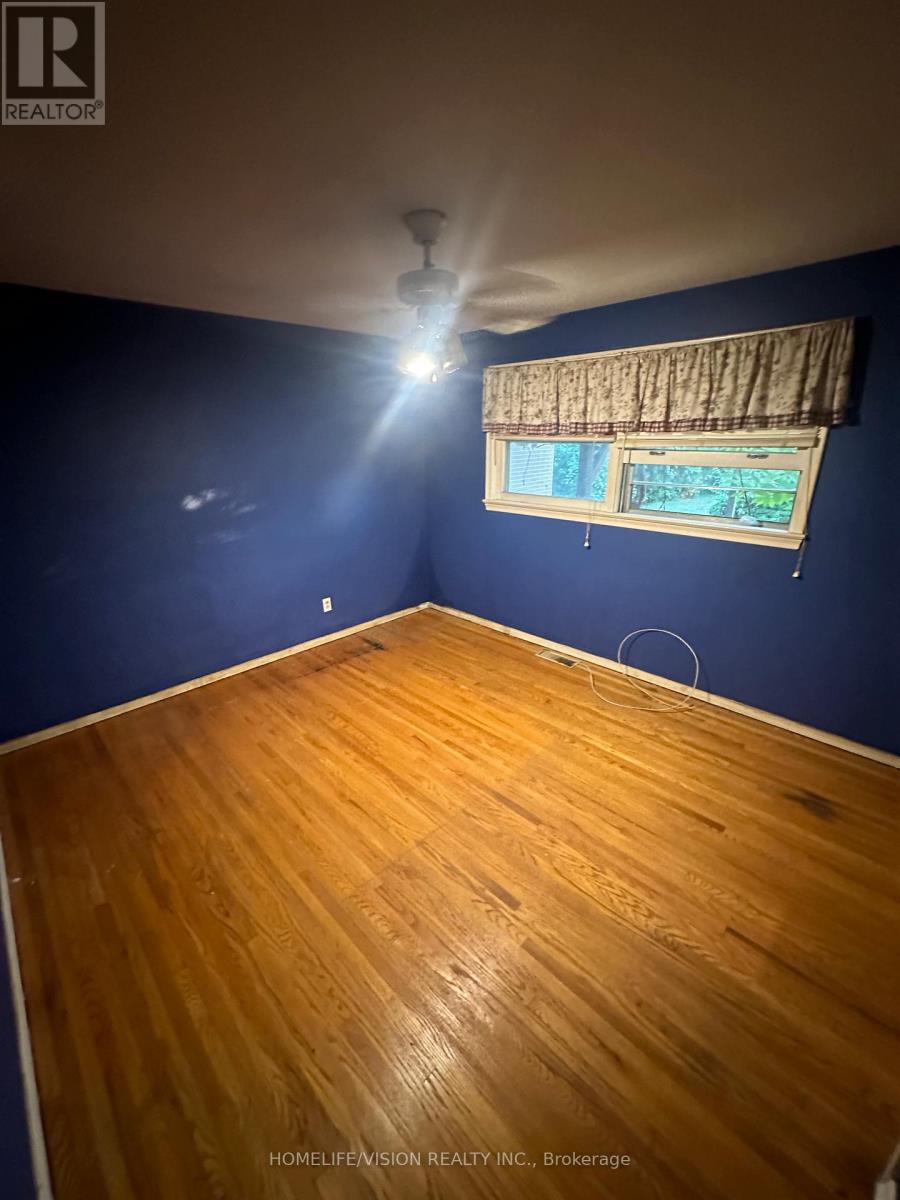 196 Garrard Road, Whitby, Ontario  L1N 3K6 - Photo 8 - E12459283