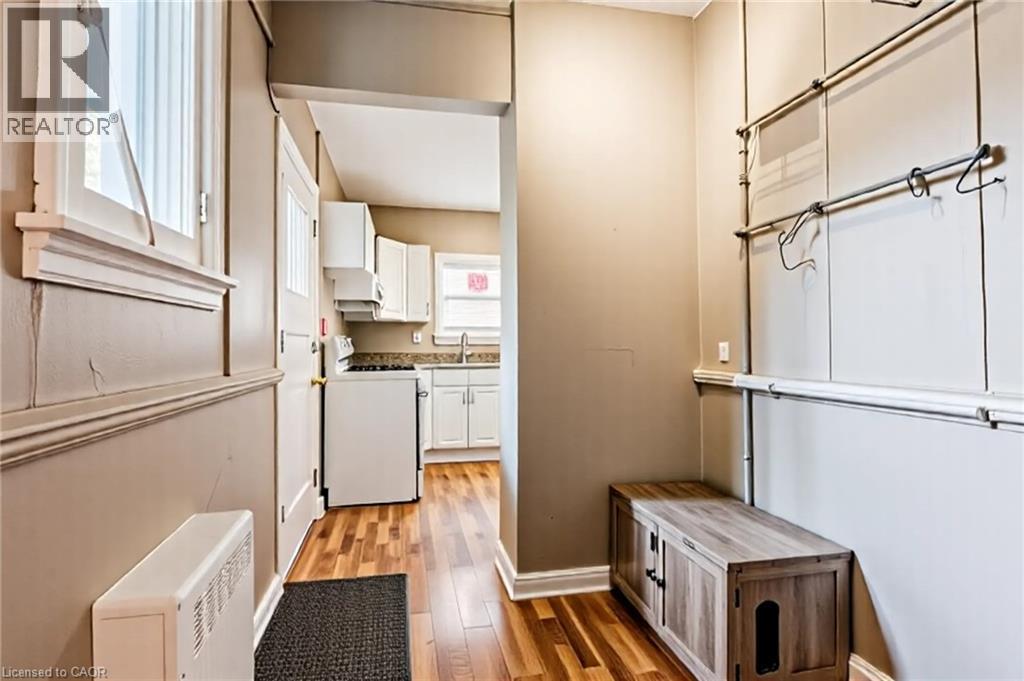 172 Markland Street, Hamilton, Ontario  L8P 2K5 - Photo 11 - 40786751