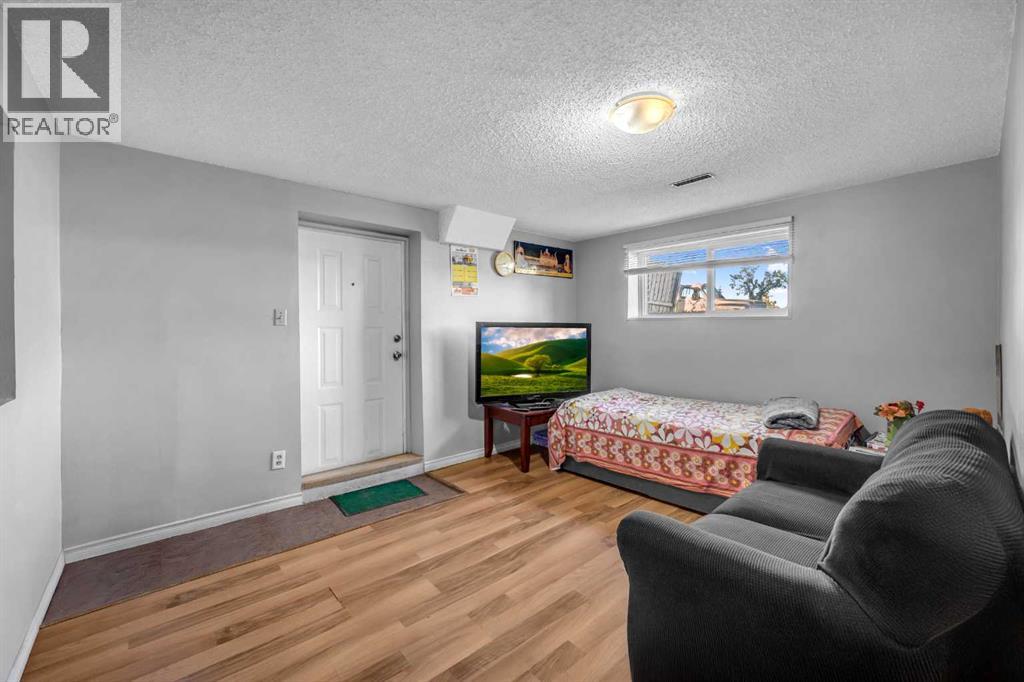 1019 Falworth Road Ne, Calgary, Alberta  T3J 1C7 - Photo 20 - A2259961