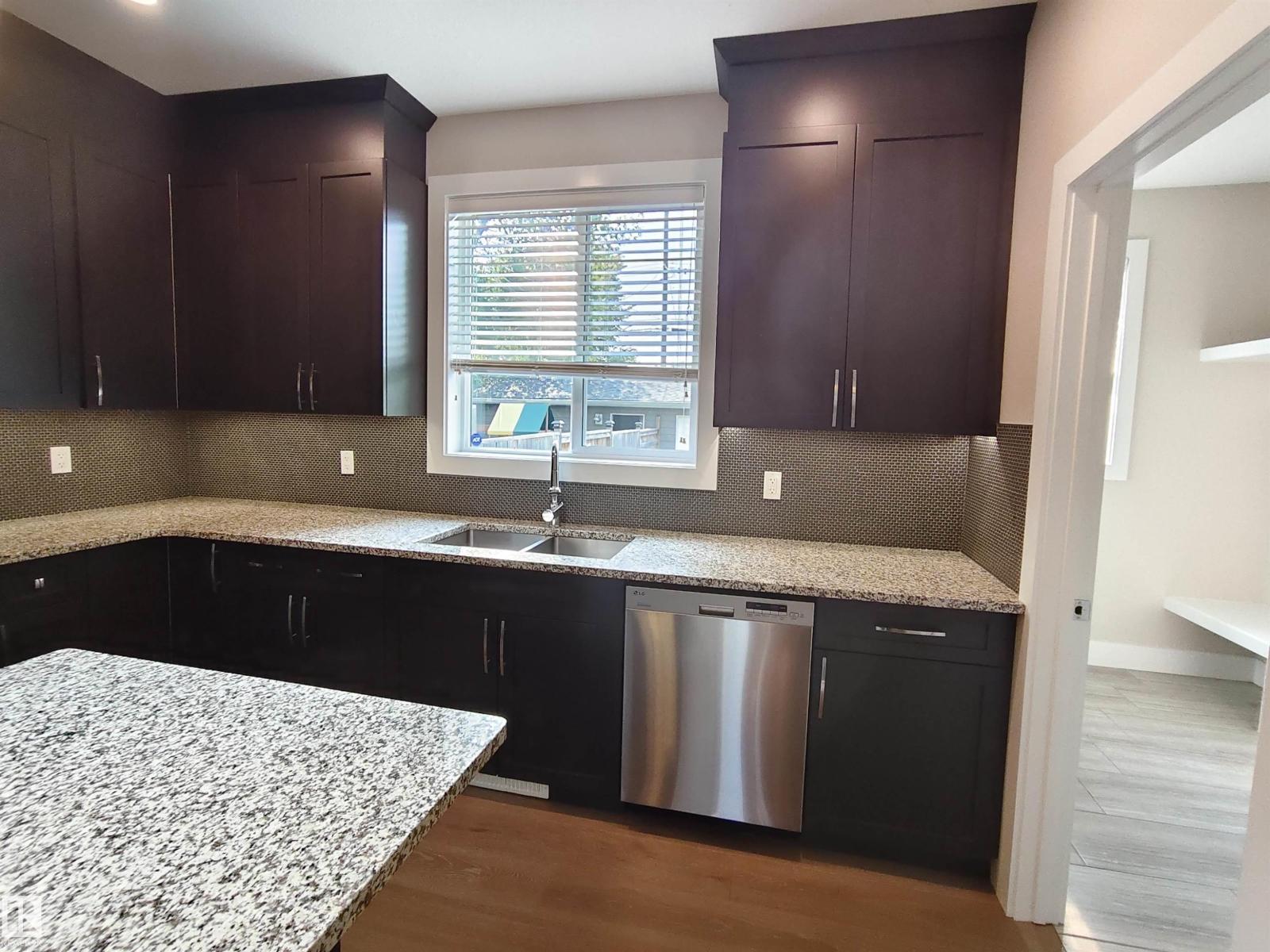 9527 75 Av Nw, Edmonton, Alberta  T6E 1H5 - Photo 16 - E4457693