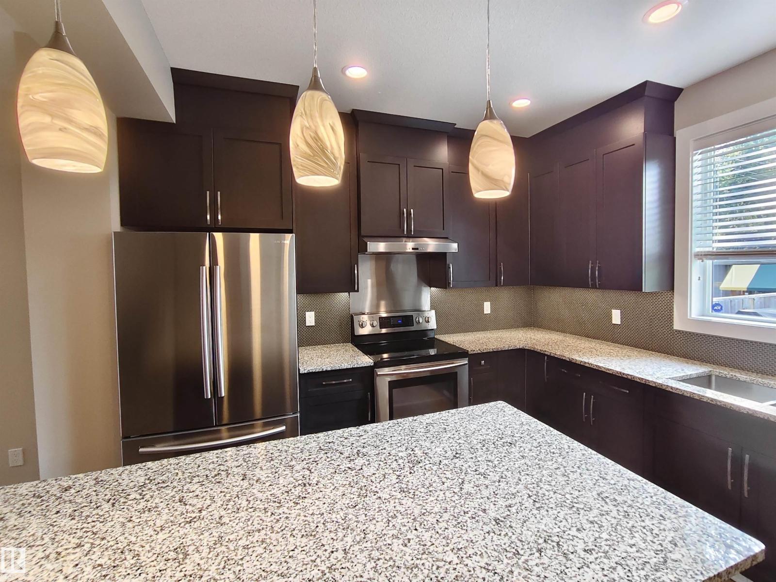 9527 75 Av Nw, Edmonton, Alberta  T6E 1H5 - Photo 15 - E4457693