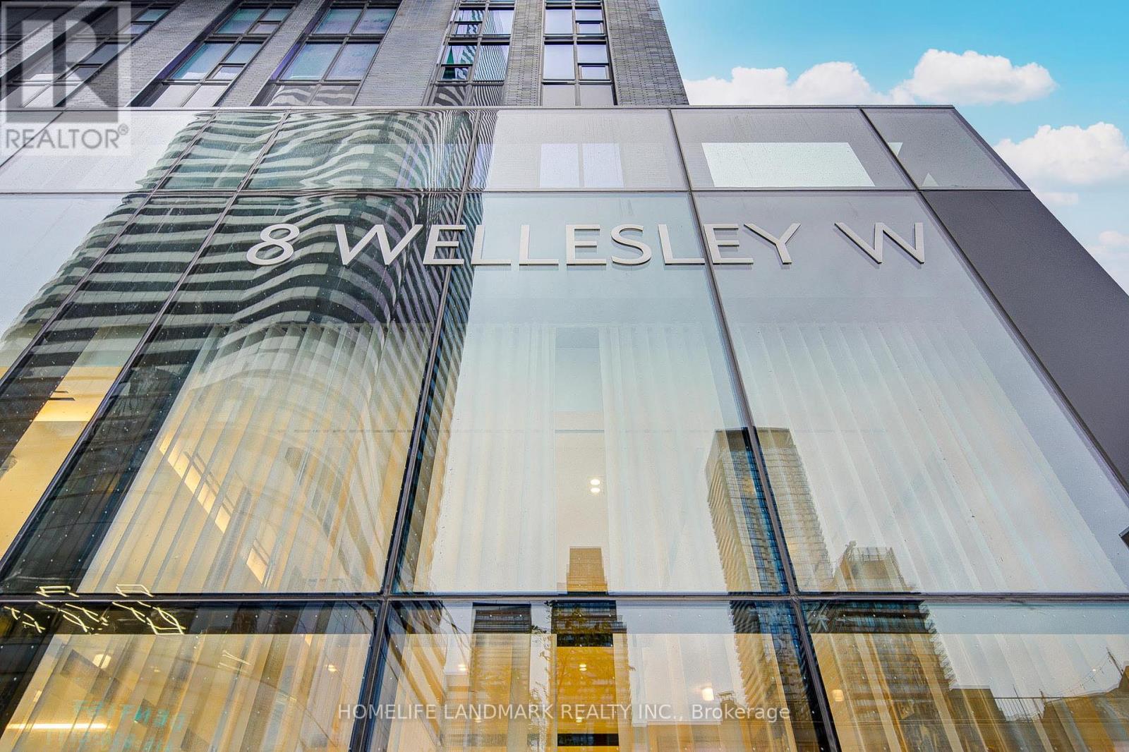 5611 - 8 Wellesley Street W, Toronto, Ontario  M4Y 0J5 - Photo 3 - C12524866