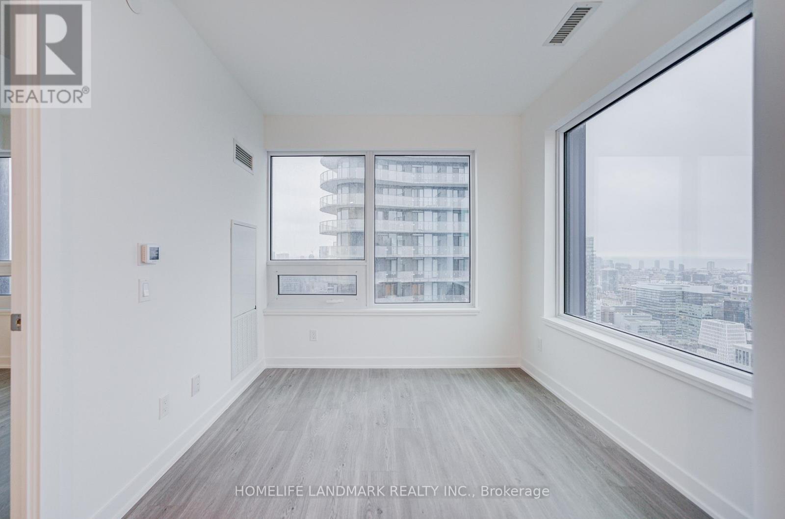 5611 - 8 Wellesley Street W, Toronto, Ontario  M4Y 0J5 - Photo 30 - C12524866