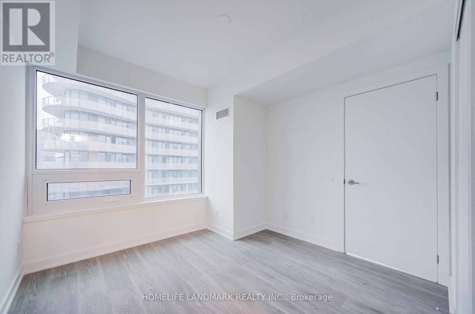 5611 - 8 Wellesley Street W, Toronto, Ontario  M4Y 0J5 - Photo 36 - C12524866