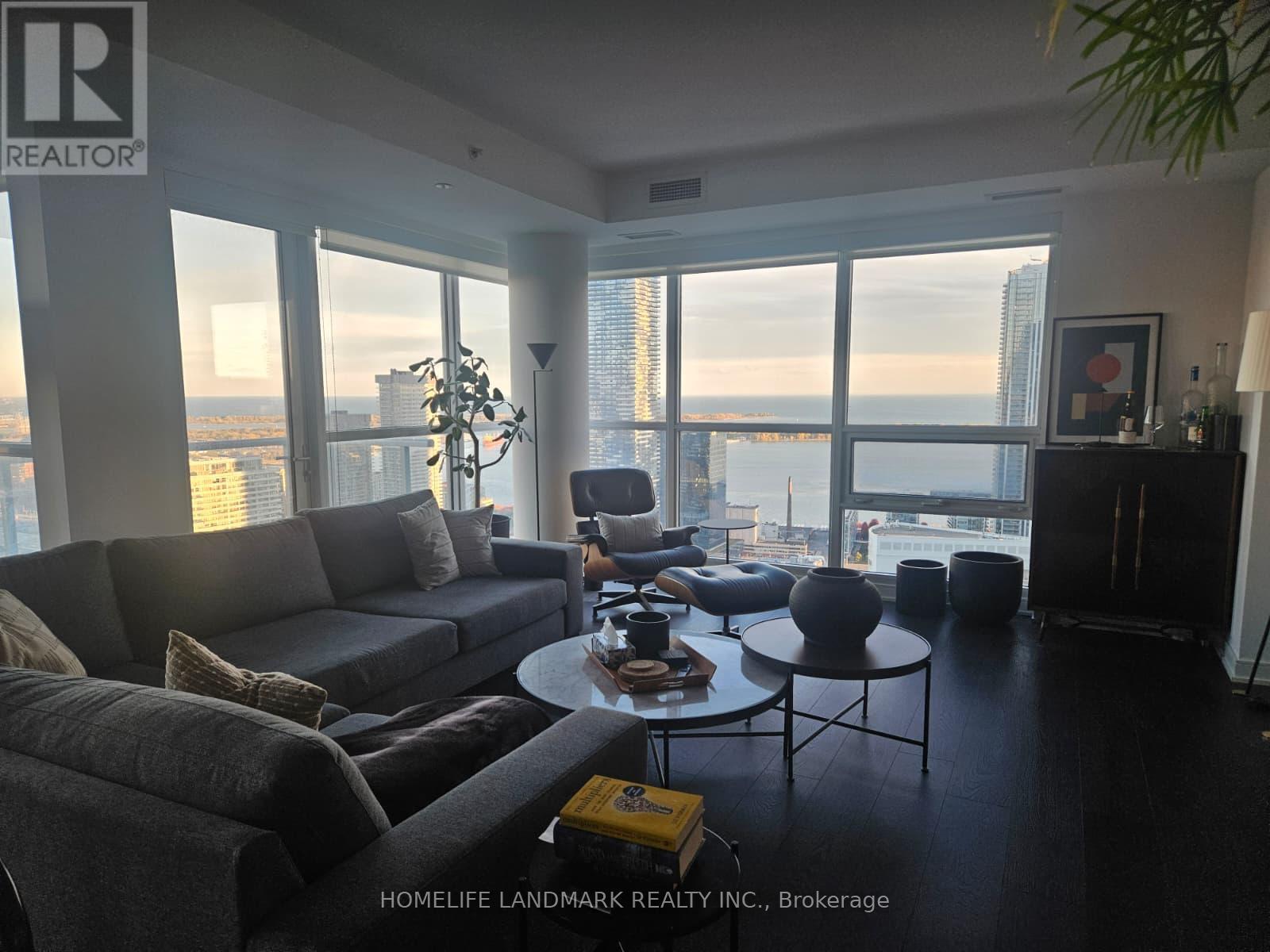 4407 - 88 Scott Street, Toronto, Ontario M5E 0A9 - Photo 2 - C12524868