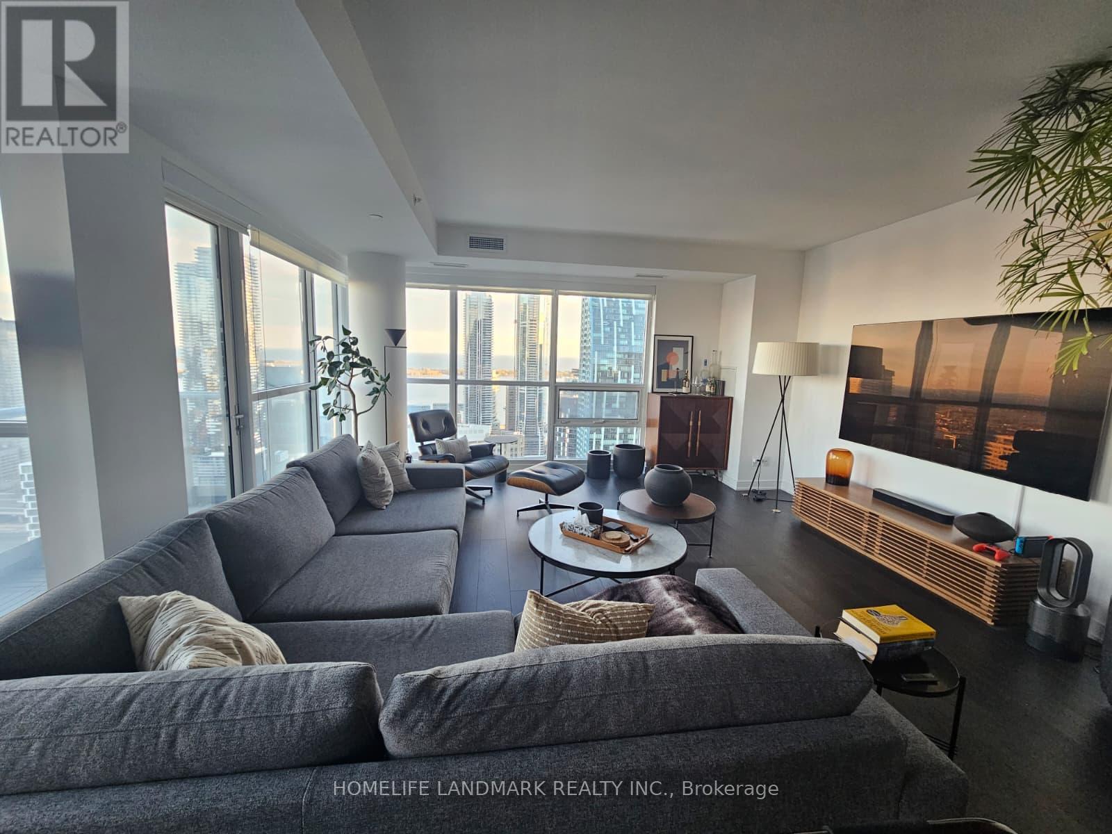 4407 - 88 Scott Street, Toronto, Ontario M5E 0A9 - Photo 3 - C12524868