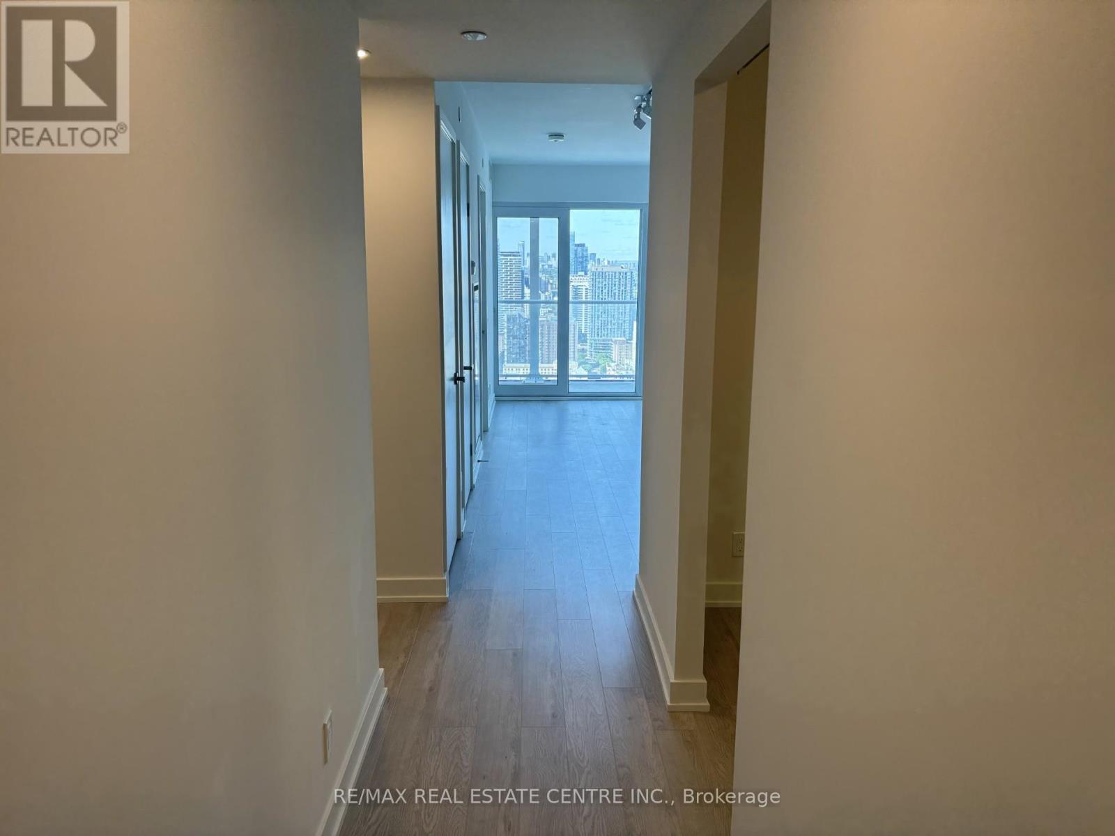 4612 - 88 Queen Street E, Toronto, Ontario M5C 0B6 - Photo 2 - C12524886
