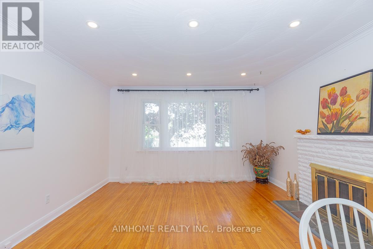 12 Canham Crescent, Toronto, Ontario M1S 2H6 - Photo 11 - E12524858