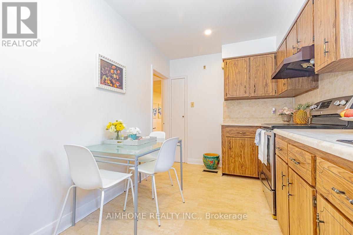 12 Canham Crescent, Toronto, Ontario M1S 2H6 - Photo 19 - E12524858