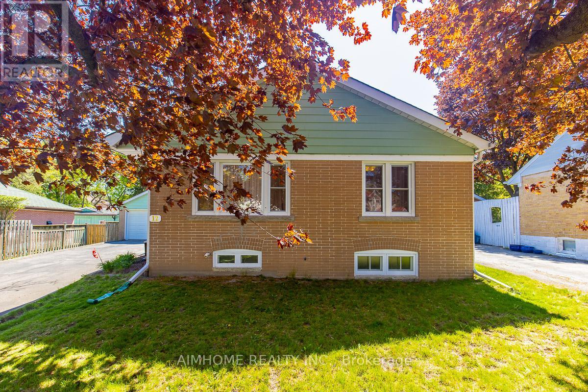 12 Canham Crescent, Toronto, Ontario M1S 2H6 - Photo 2 - E12524858