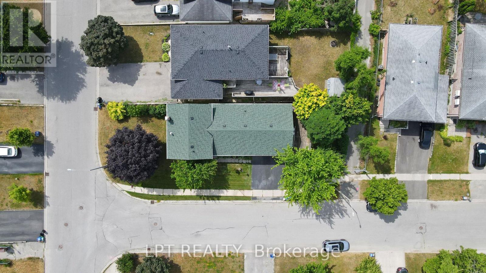 30 Mcconkey Place, Barrie, Ontario L4N 6H1 - Photo 4 - S12524870