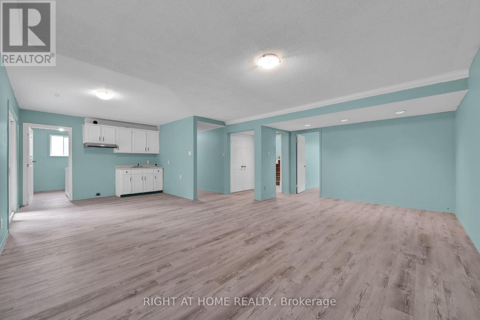 138 45th Street N, Wasaga Beach, Ontario L9Z 1Z2 - Photo 17 - S12524890