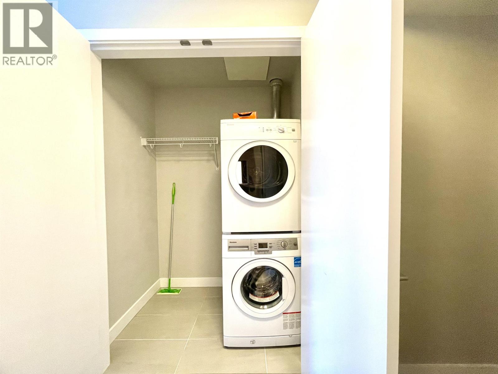 2305 4900 Lennox Lane, Burnaby, British Columbia V5H 0G9 - Photo 11 - R3065438