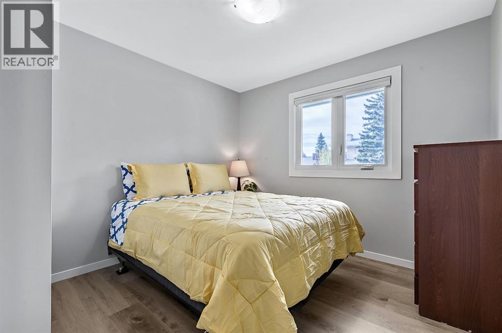 128 Queen Alexandra Close Se, Calgary, Alberta  T2J 3P8 - Photo 18 - A2262916