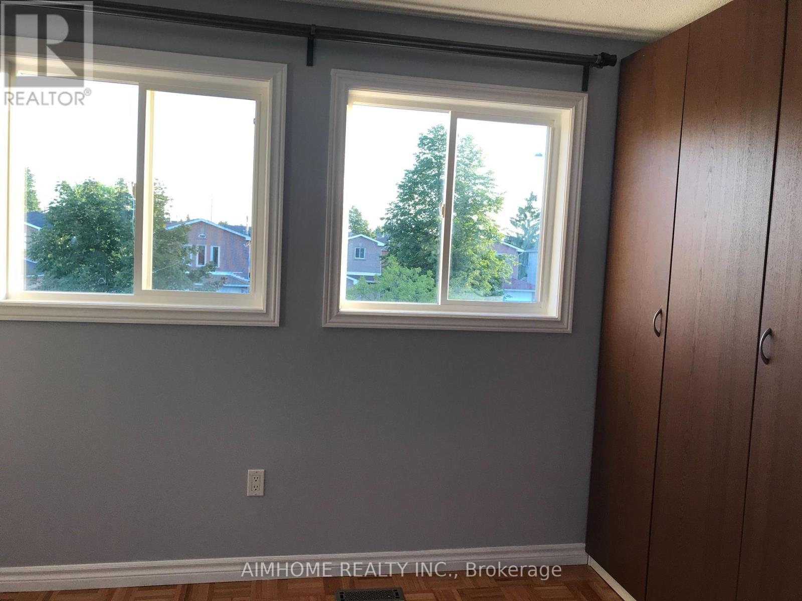 5095 Sunray Drive, Mississauga, Ontario L5R 2W2 - Photo 14 - W12524882