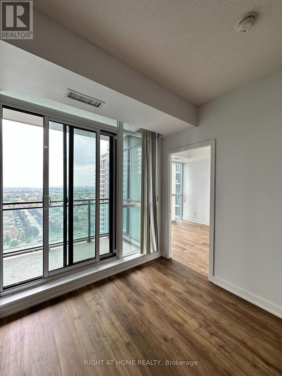 1806 - 4070 Confederation Parkway, Mississauga, Ontario L5B 0E9 - Photo 4 - W12524896