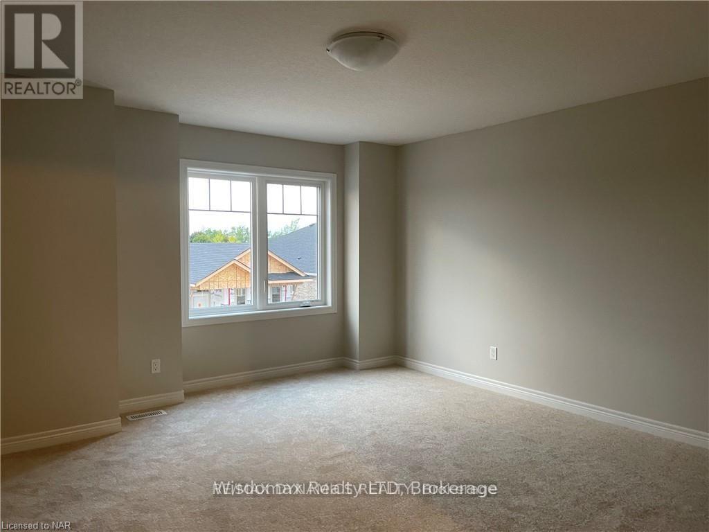 29 Noah, St. Catharines, Ontario L2P 0G1 - Photo 9 - X12524902