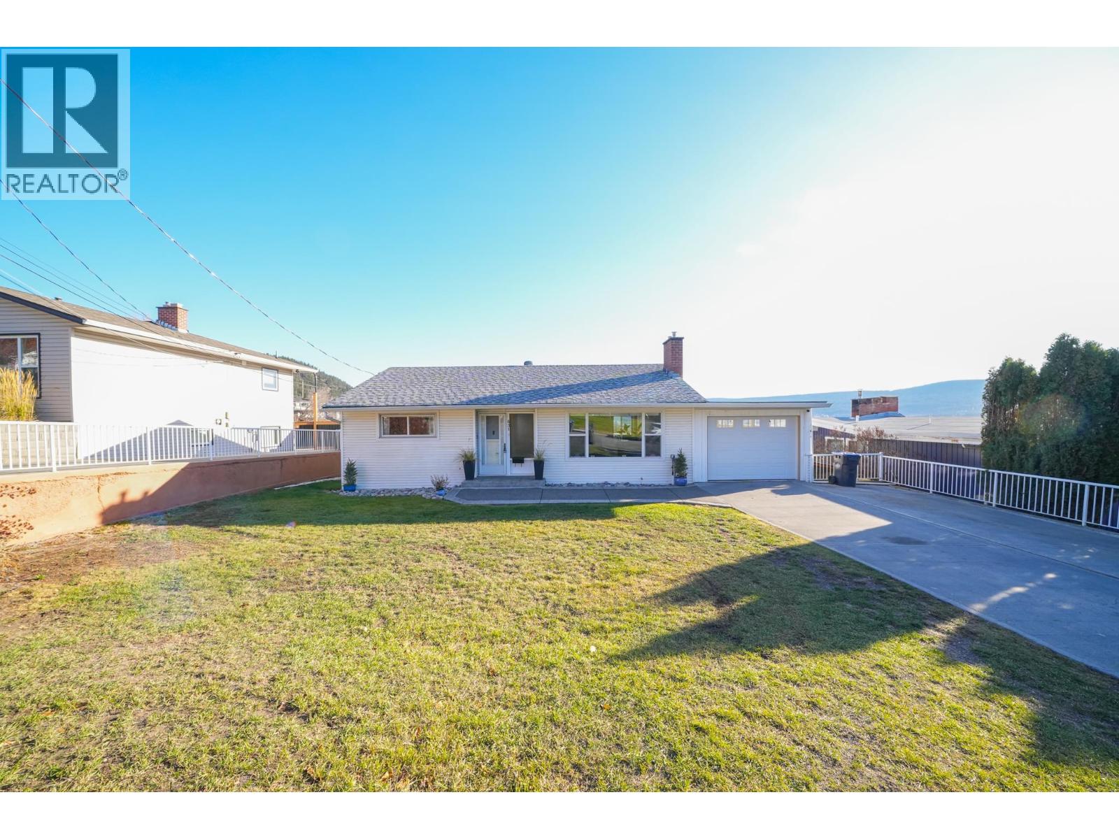 631 JOHNSON STREET, Williams Lake, British Columbia