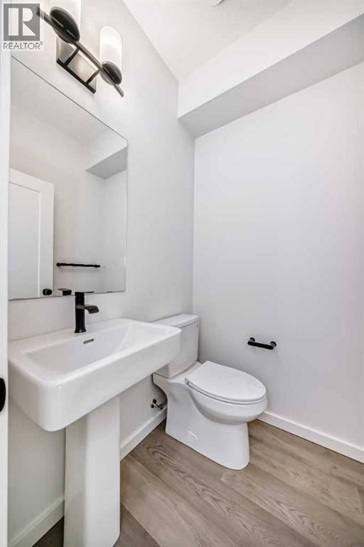 52 Creekside Path Sw, Calgary, Alberta  T2X 5W1 - Photo 18 - A2266517