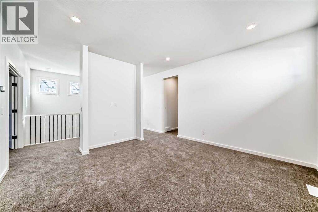 52 Creekside Path Sw, Calgary, Alberta  T2X 5W1 - Photo 24 - A2266517