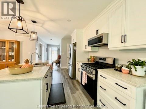 44 Churchill Park Road South West, Chatham, Ontario  N7M 0R8 - Photo 6 - 25015024