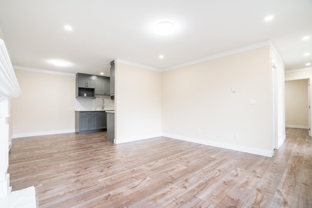 27036 28 Avenue, Langley, British Columbia V4W 3A3 - Photo 2 - R3059466