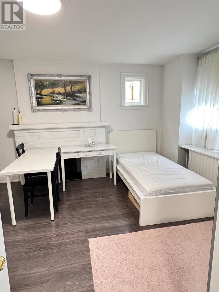 2518 Lake Shore Boulevard W, Toronto, Ontario  M8V 1E1 - Photo 4 - W12507626