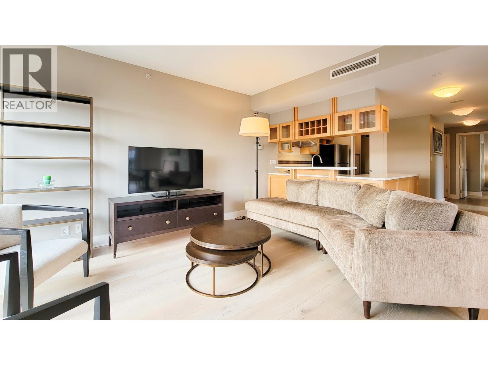 502 1483 Homer Street, Vancouver, British Columbia  V6Z 3C8 - Photo 8 - R3065919