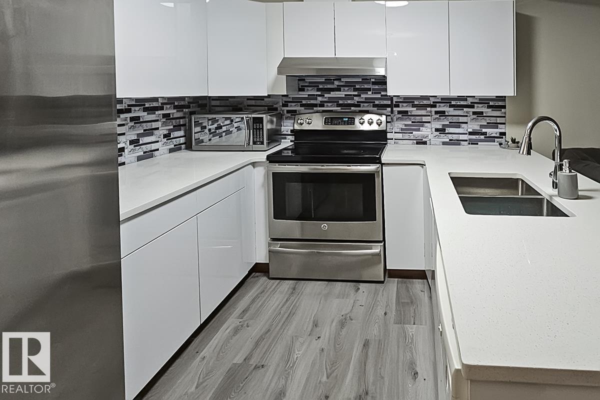 5531 163 Av Nw, Edmonton, Alberta  T5Y 3L2 - Photo 10 - E4465173