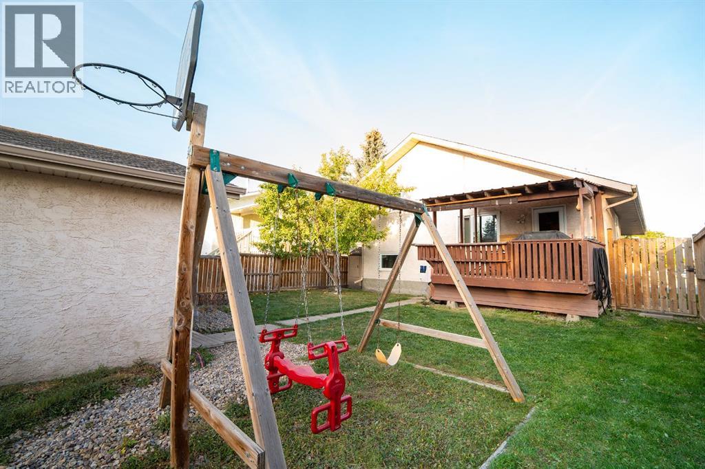 14 Edgington Avenue, Red Deer, Alberta  T4R 2K9 - Photo 27 - A2259870