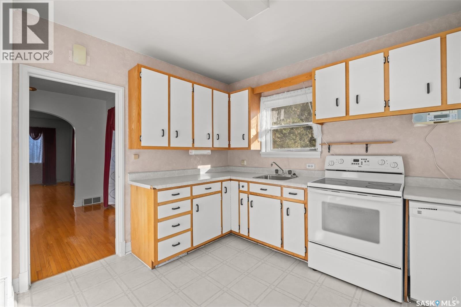 451 9th Street E, Prince Albert, Saskatchewan  S6V 0Y1 - Photo 6 - SK023673