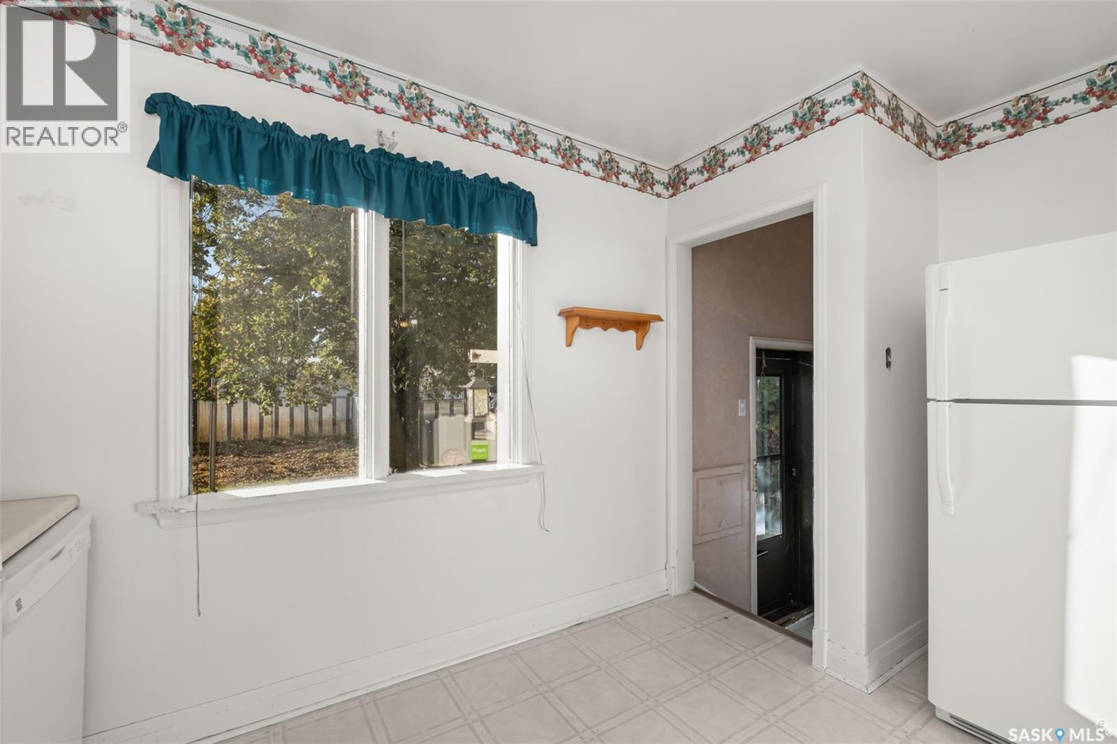 451 9th Street E, Prince Albert, Saskatchewan  S6V 0Y1 - Photo 7 - SK023673