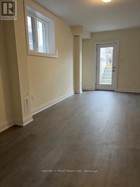 165 Seguin Street, Richmond Hill, Ontario  L4E 1N3 - Photo 14 - N12524914