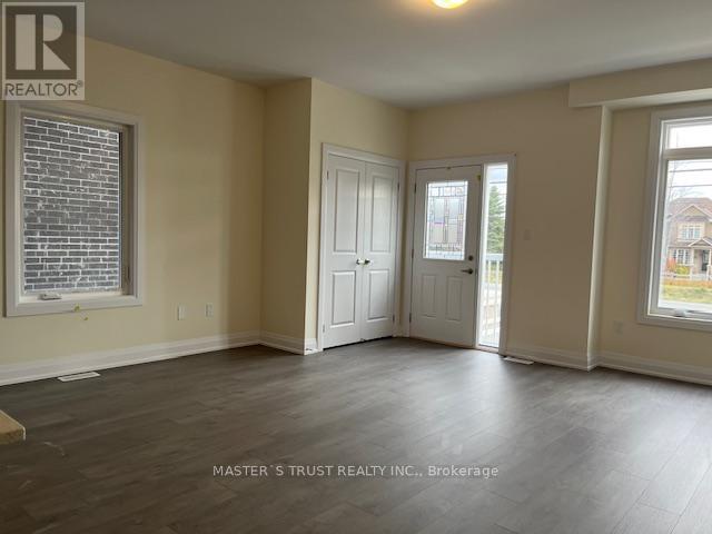 165 Seguin Street, Richmond Hill, Ontario  L4E 1N3 - Photo 5 - N12524914