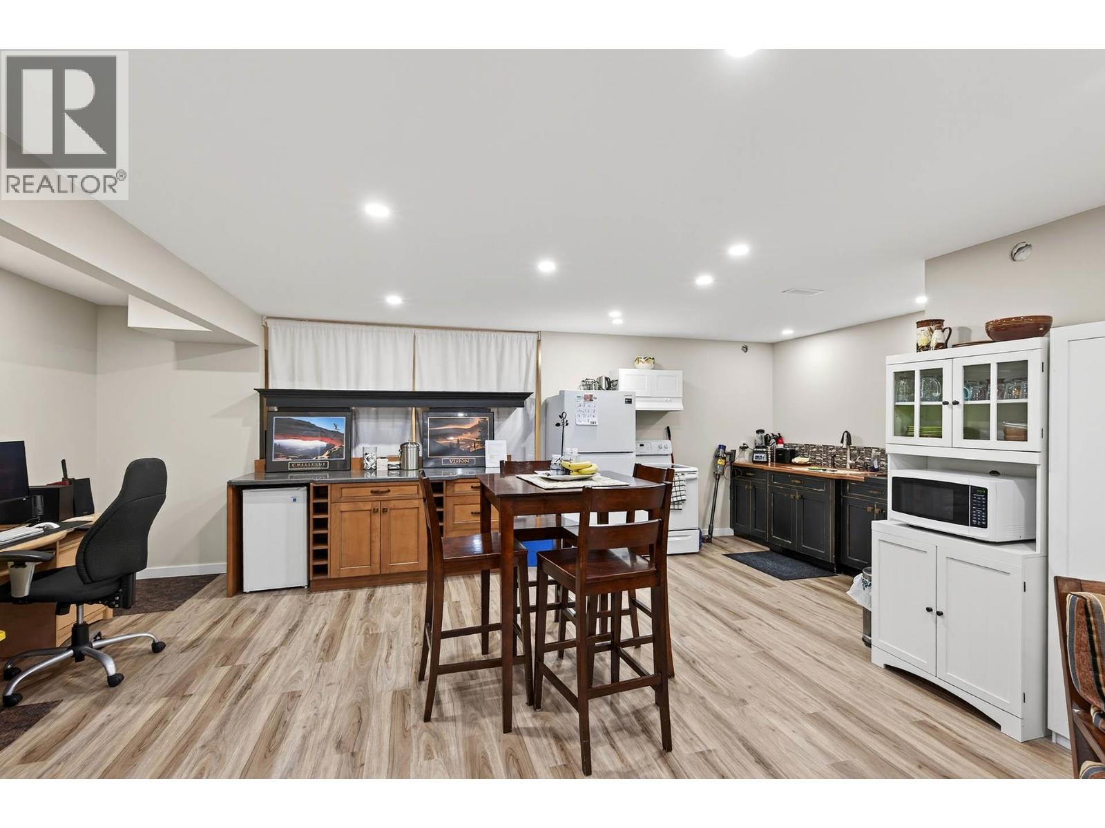 2935 Cheakamus Place, Kamloops, British Columbia  V2C 2G2 - Photo 59 - 10366075