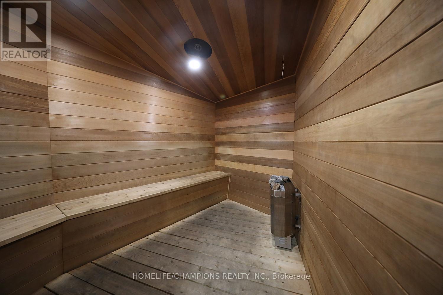 Th10 - 20 Bruyeres Mews, Toronto, Ontario M5V 0G8 - Photo 36 - C12514206