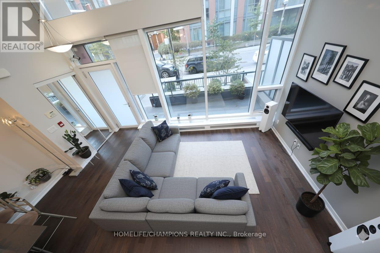 Th10 - 20 Bruyeres Mews, Toronto, Ontario M5V 0G8 - Photo 39 - C12514206