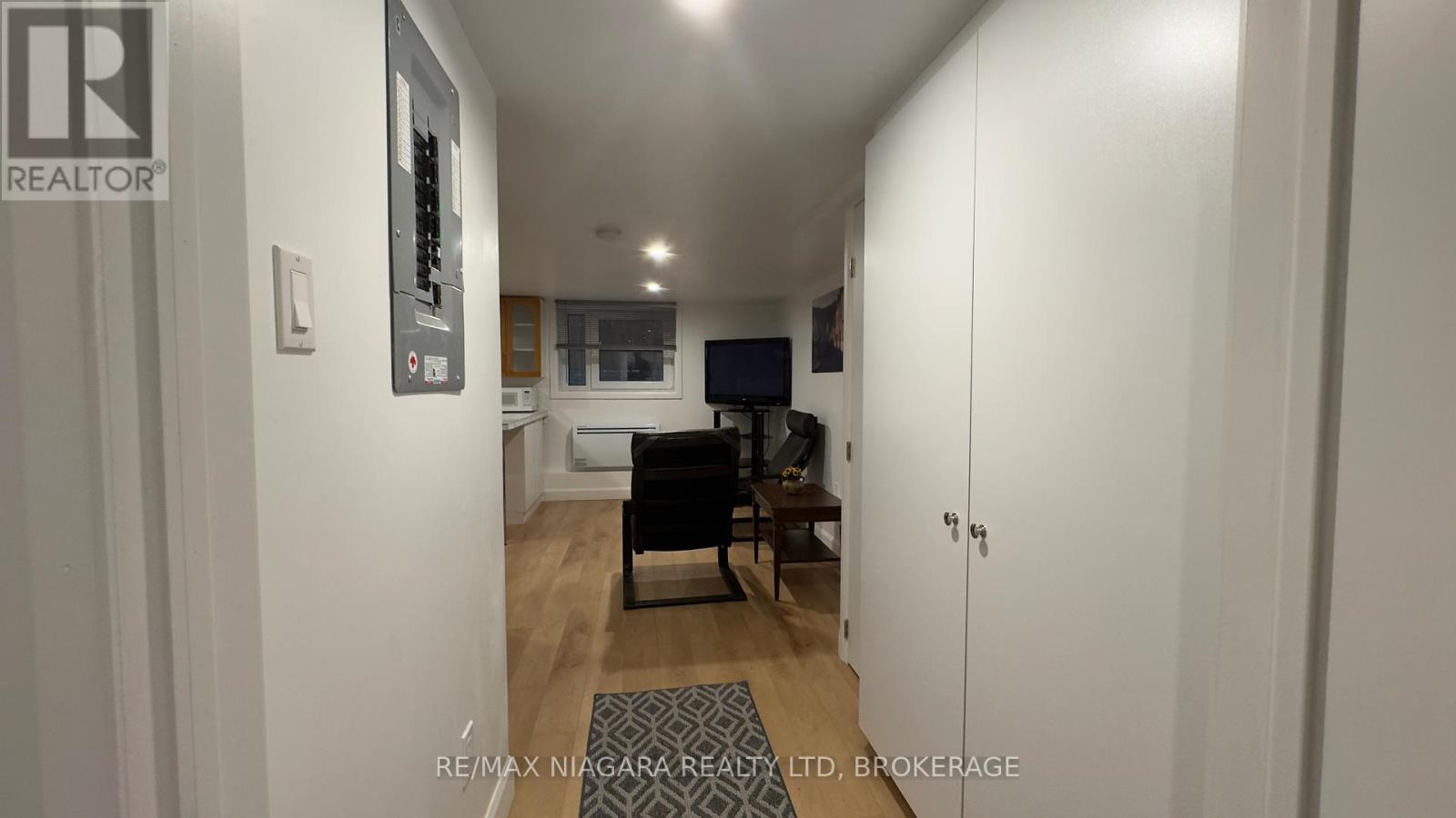 Basement - 4992 Mcrae Street, Niagara Falls, Ontario L2E 1P1 - Photo 3 - X12524942