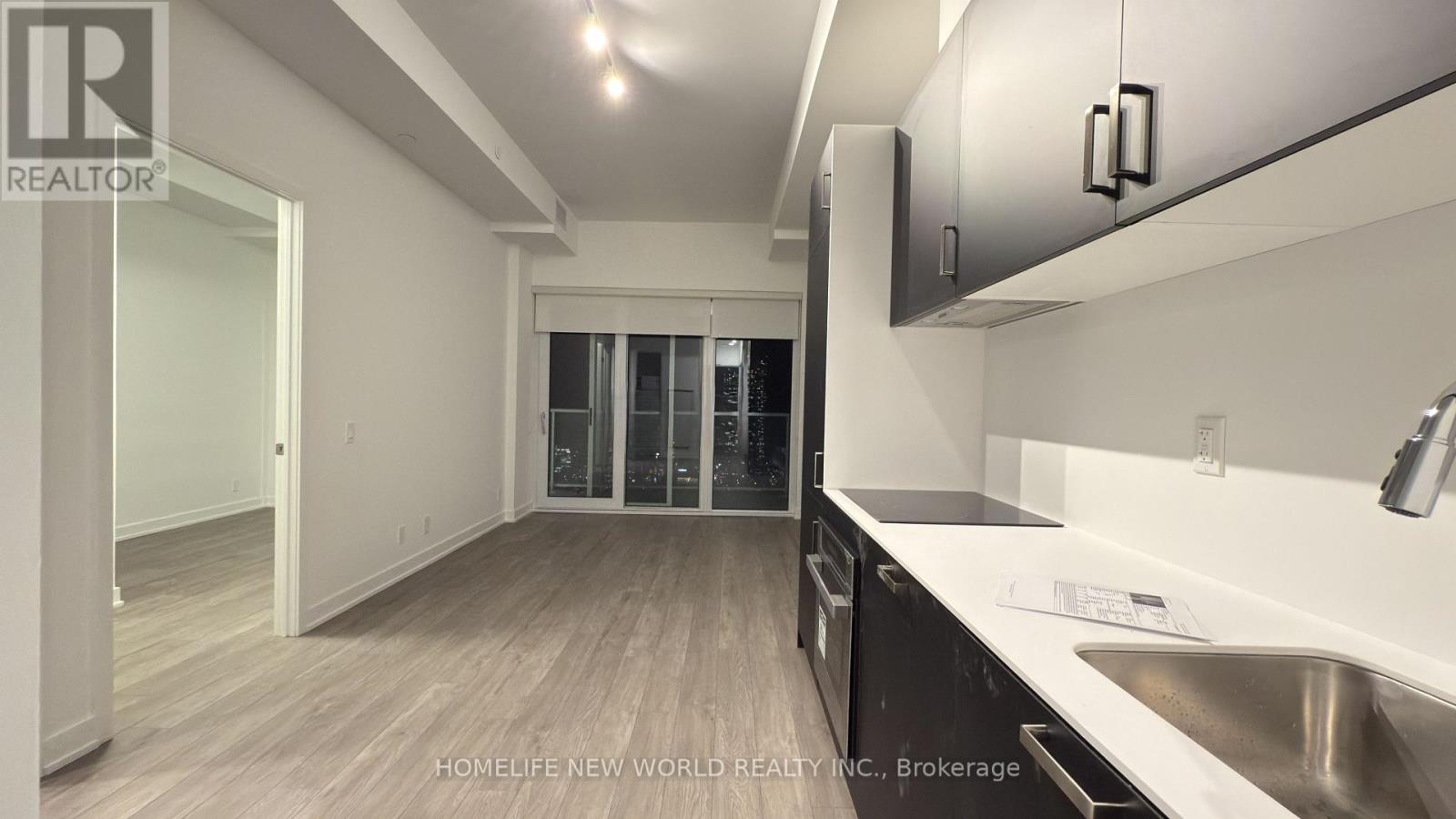 5206 - 88 Queen Street E, Toronto, Ontario  M5C 0B6 - Photo 6 - C12520318