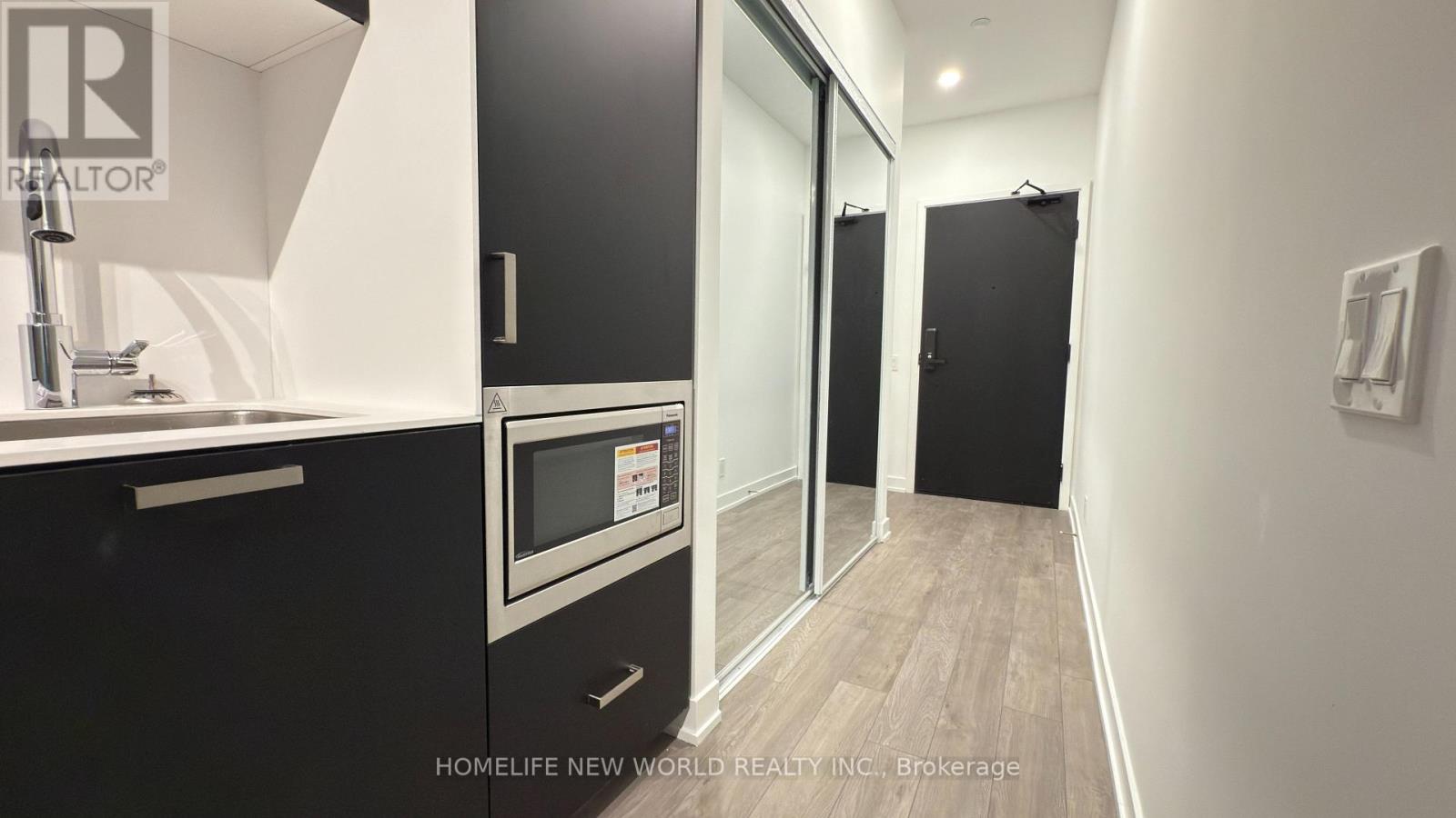 5206 - 88 Queen Street E, Toronto, Ontario  M5C 0B6 - Photo 9 - C12520318