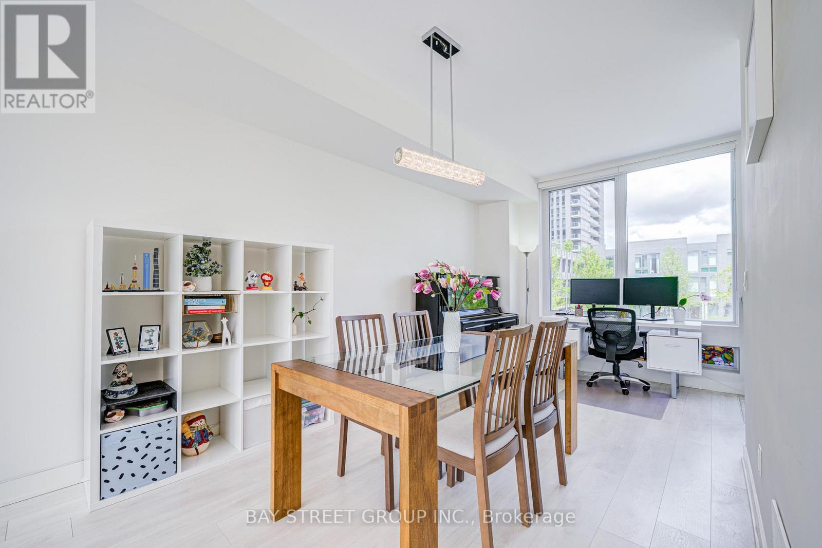 27 Sonic Way S, Toronto, Ontario M3C 0P3 - Photo 9 - C12524952