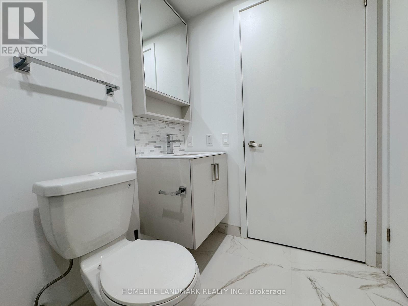 2106 - 88 Queen Street E, Toronto, Ontario M5C 0B6 - Photo 17 - C12524954