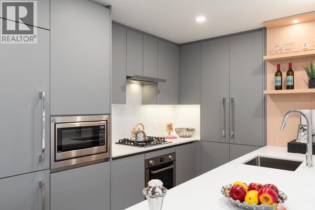 901 7977 Lansdowne Road, Richmond, British Columbia  V6X 0X7 - Photo 13 - R3065761