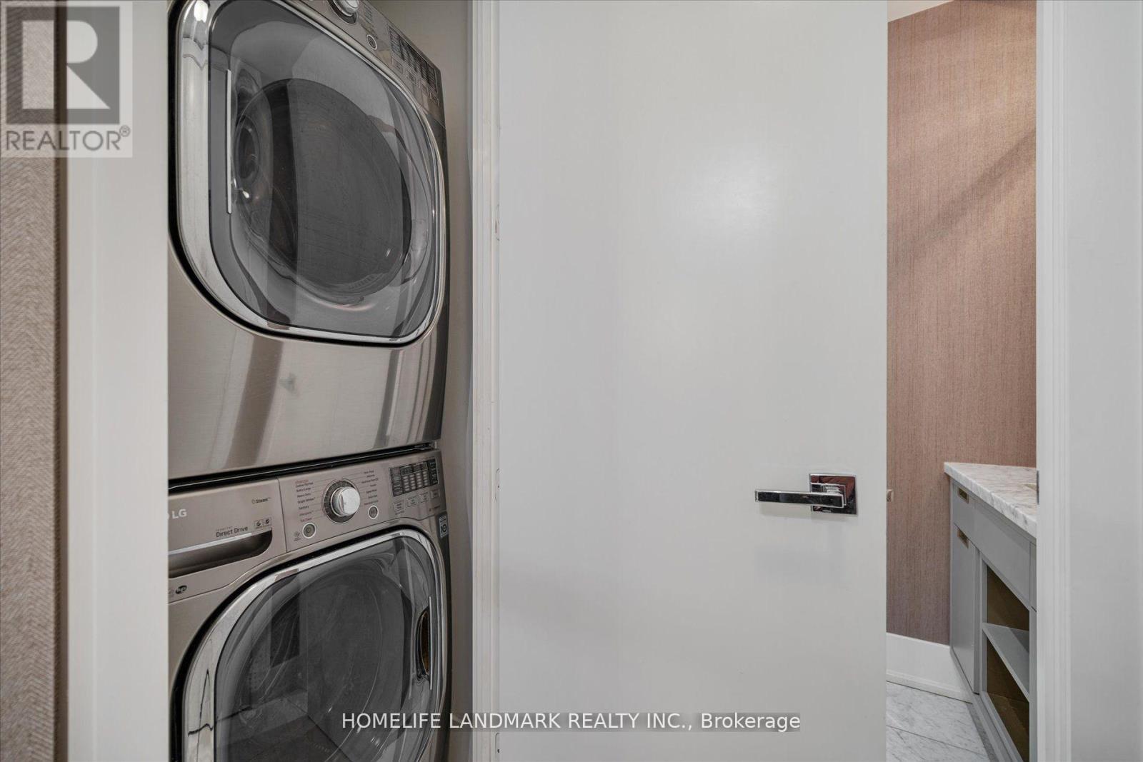 Th102 - 29 Queens Quay E, Toronto, Ontario M5E 0A4 - Photo 35 - C12524892