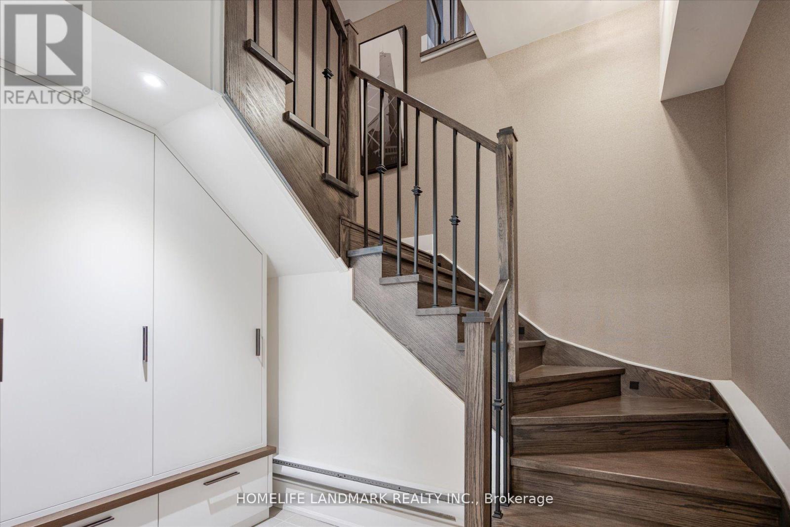 Th102 - 29 Queens Quay E, Toronto, Ontario M5E 0A4 - Photo 37 - C12524892