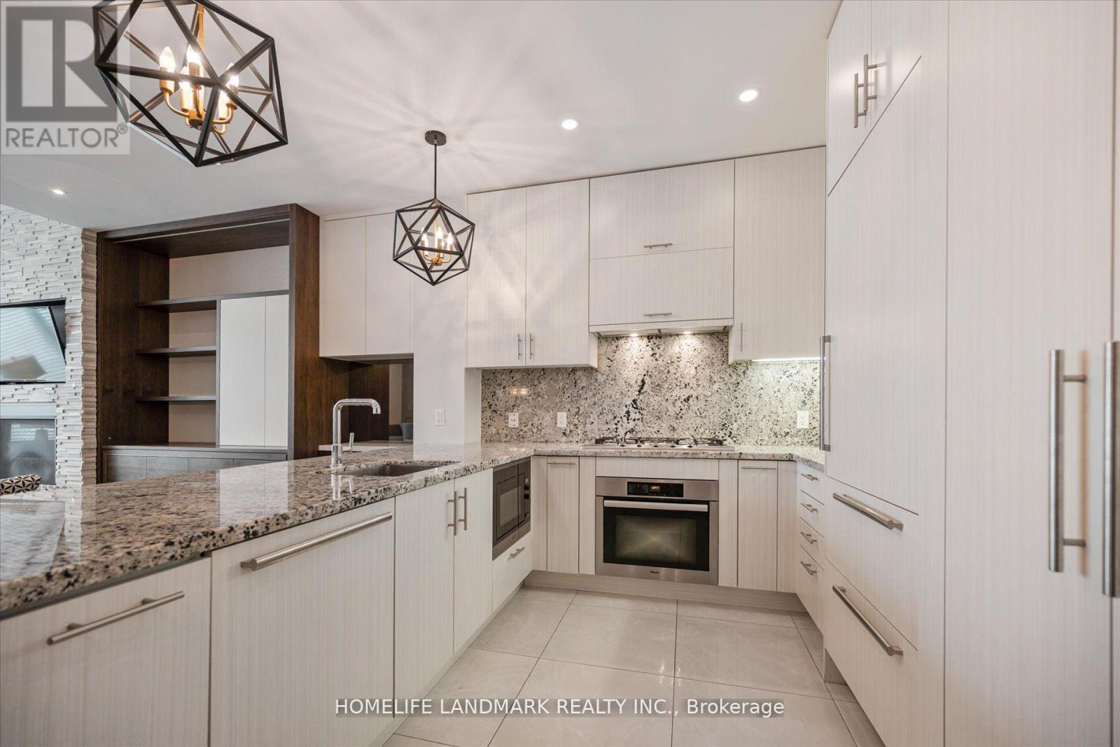 Th102 - 29 Queens Quay E, Toronto, Ontario M5E 0A4 - Photo 6 - C12524892