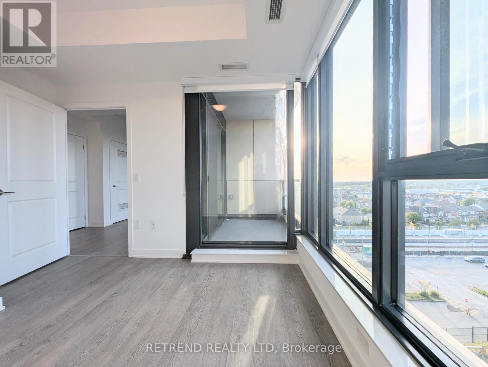 606 - 120 Eagle Rock Way, Vaughan, Ontario L6A 5C2 - Photo 7 - N12524938