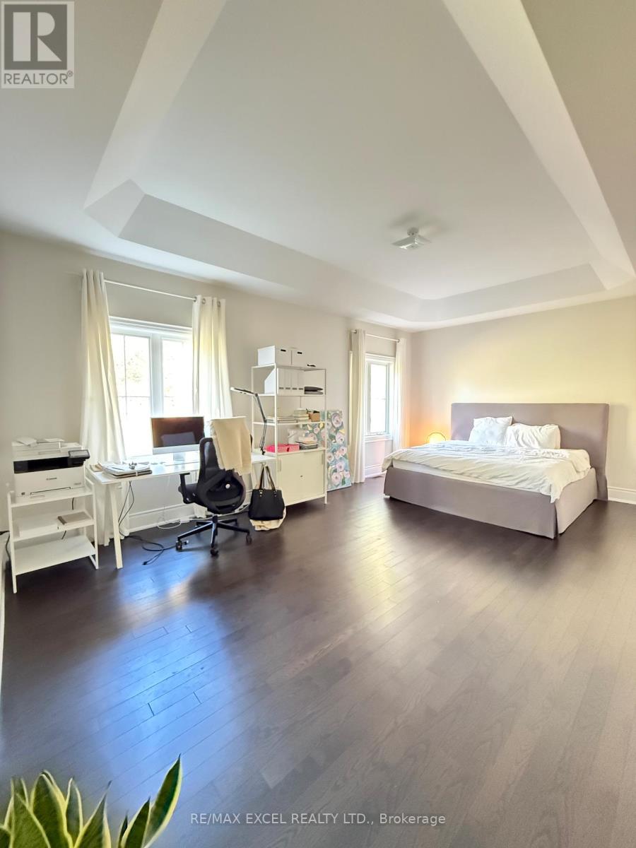 18 Macdonald Court, Richmond Hill, Ontario  L4E 4S3 - Photo 13 - N12524946