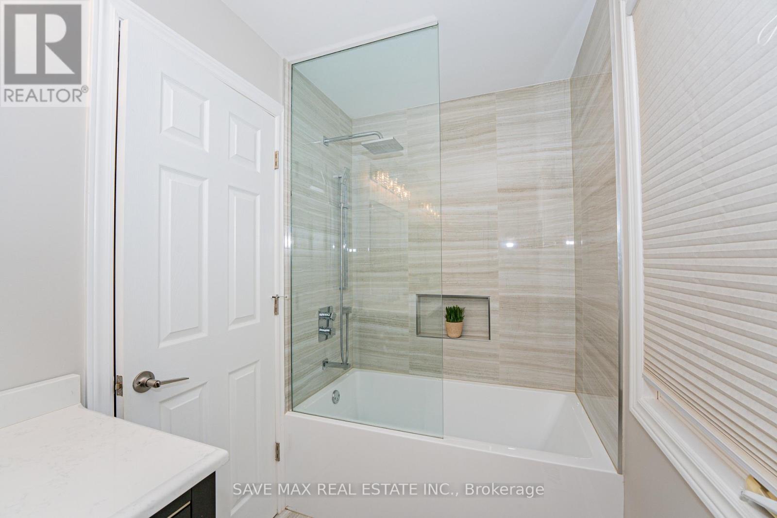 22 Marengo Court, Brampton, Ontario  L6S 4H6 - Photo 21 - W12524962