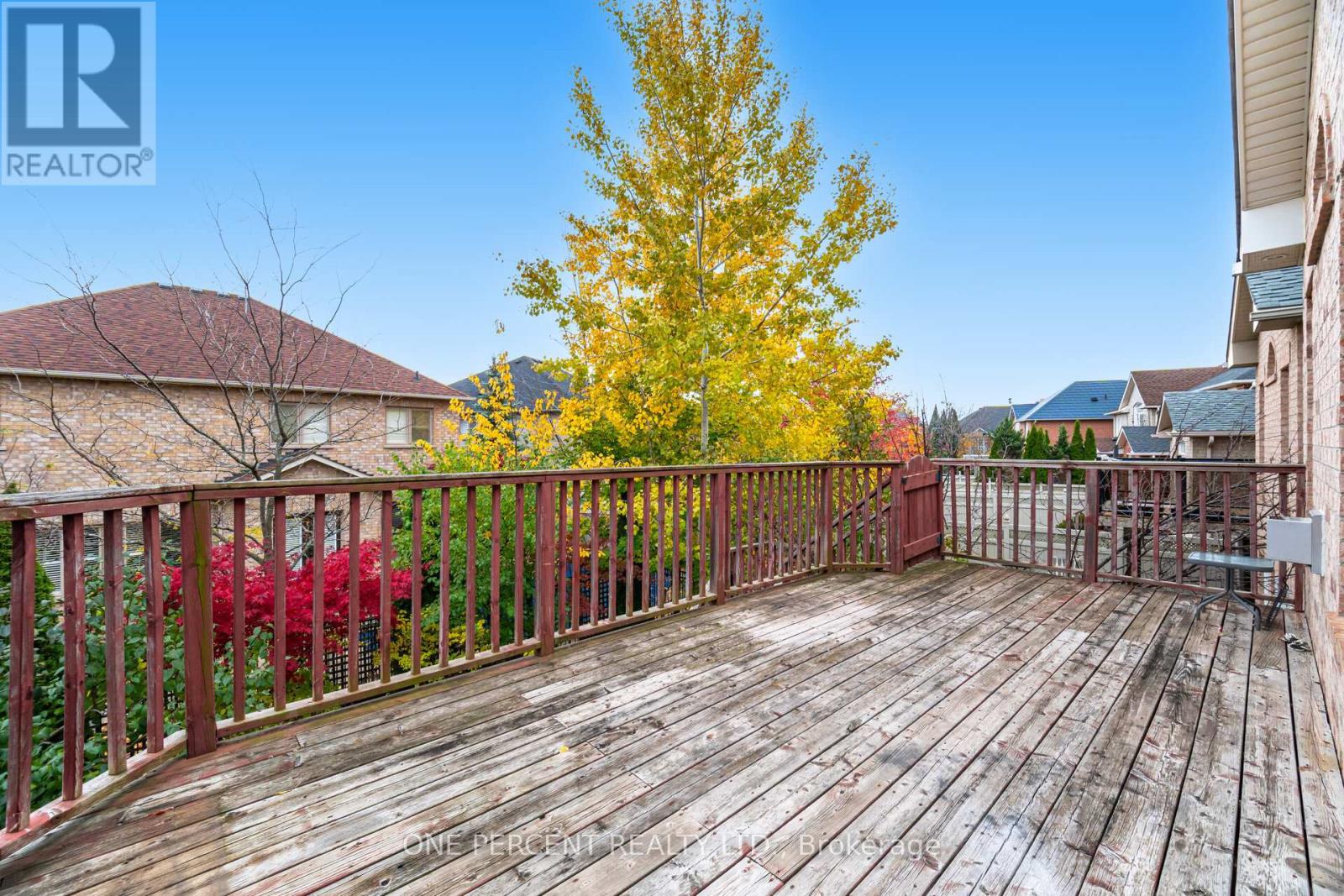 2432 Hilda Drive, Oakville, Ontario  L6H 7N3 - Photo 14 - W12524964